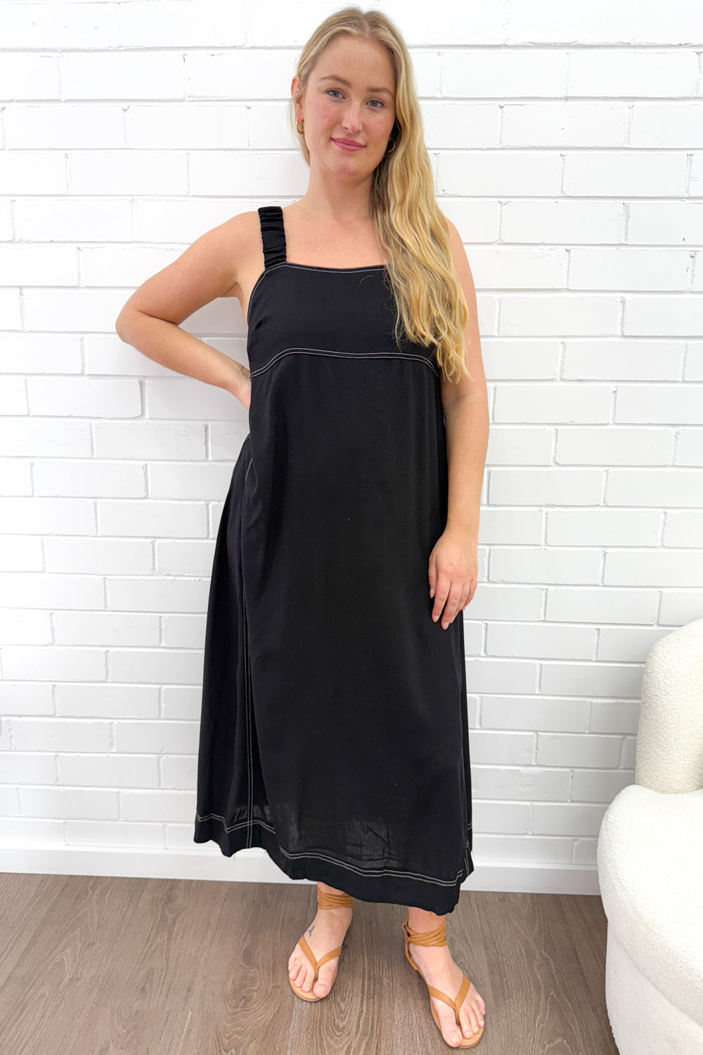 Elara Dress