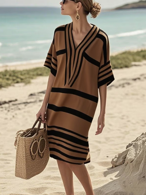 Short linen dress with a bohemian vibe