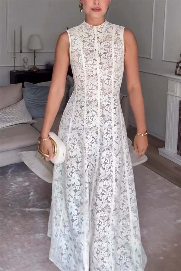 Lovestruck Babe – Floral Lace Maxi Dress